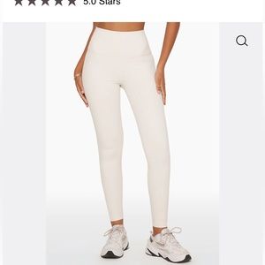 NWOT SET ACTIVE LUXFORM LEGGINGS BLANC